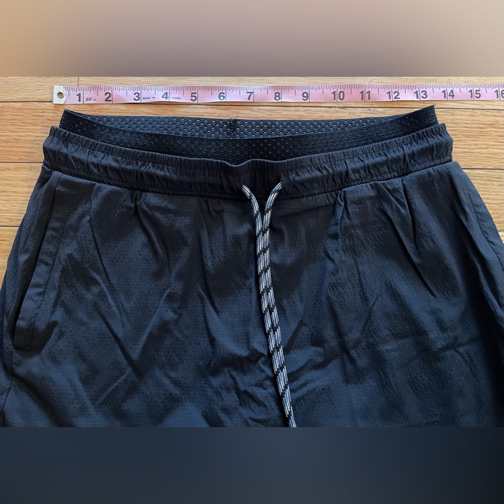 Athleta Black Crest Trekkie Skort Elastic Waist Zip Pockets Skirt Shorts Women 2 - Picture 8 of 9